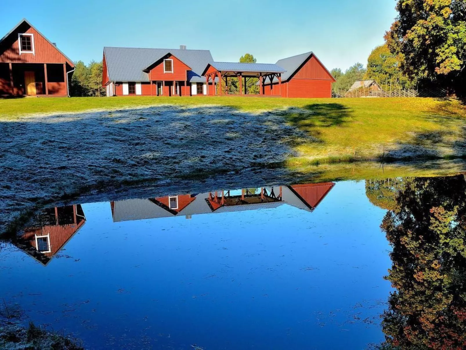 Charmante Waldvilla Dzukijos Uoga am See-Image-tags.info