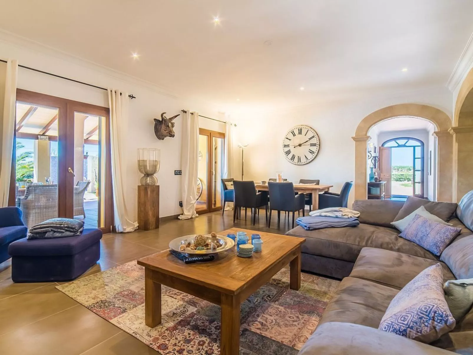 Finca Alegria-Inside