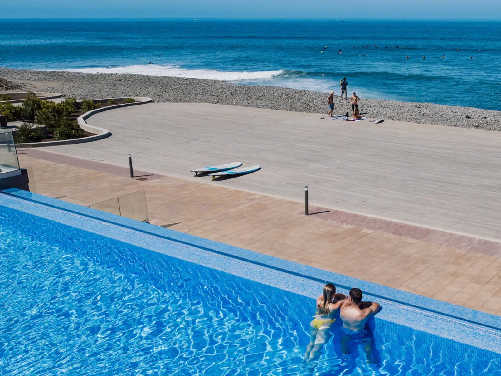 Villa mit Wasserblick-Image-tags.info