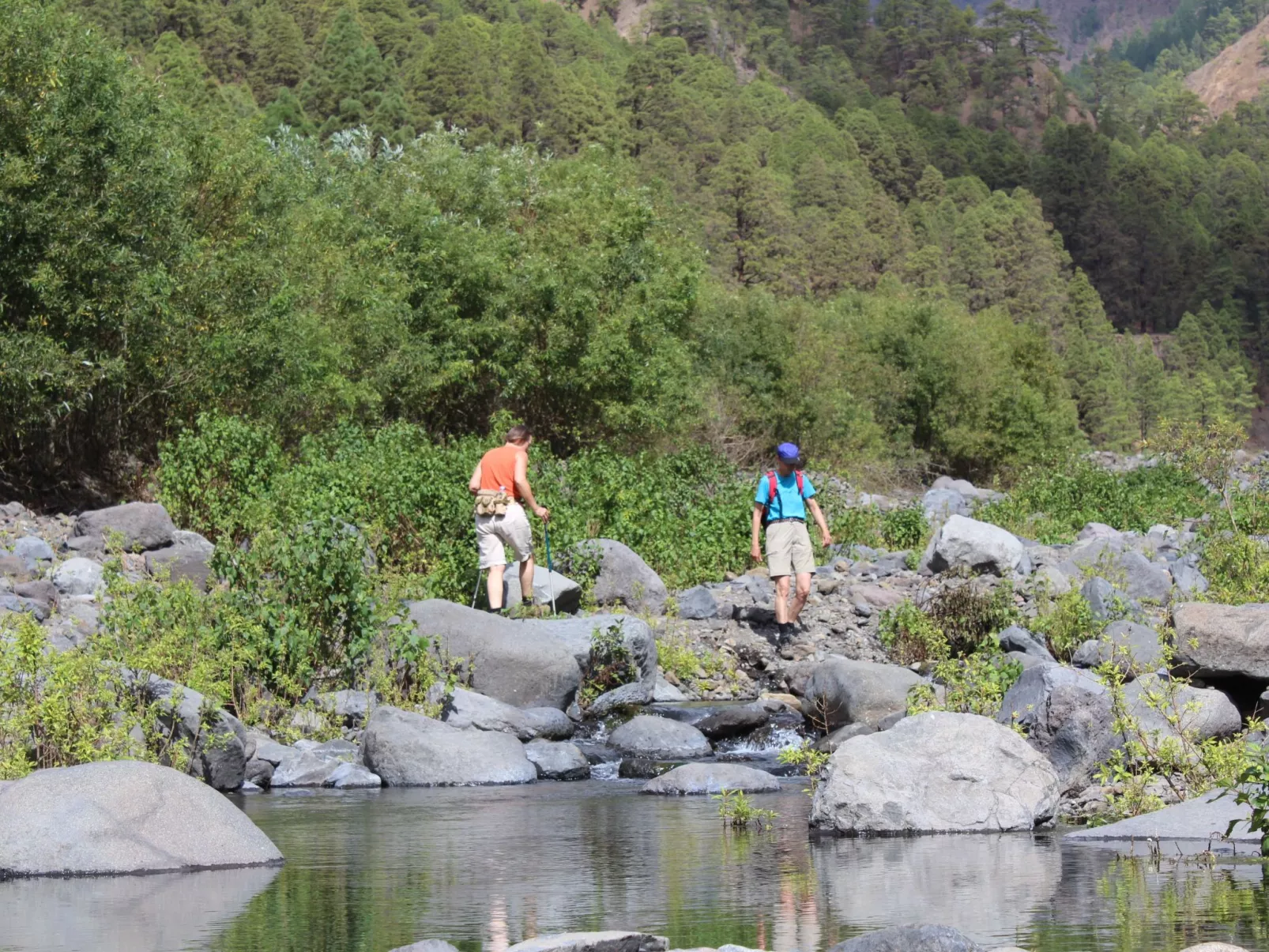 In Monte Breñas mit Grill, Terrasse und Garten