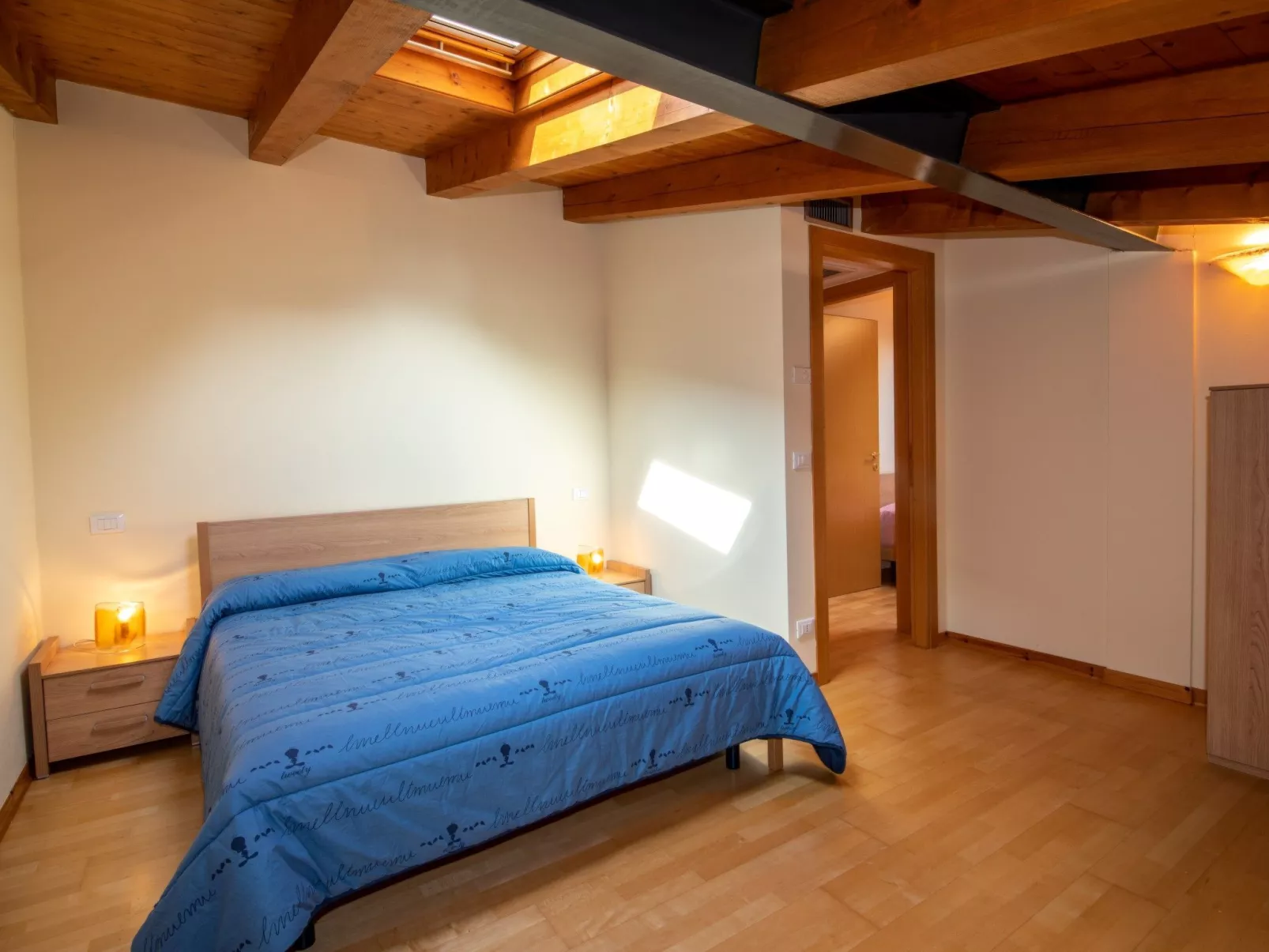 Für 4 Personen ca. 100 m&sup2; in Lido di Jesolo, Venetien (Provinz Venedig)