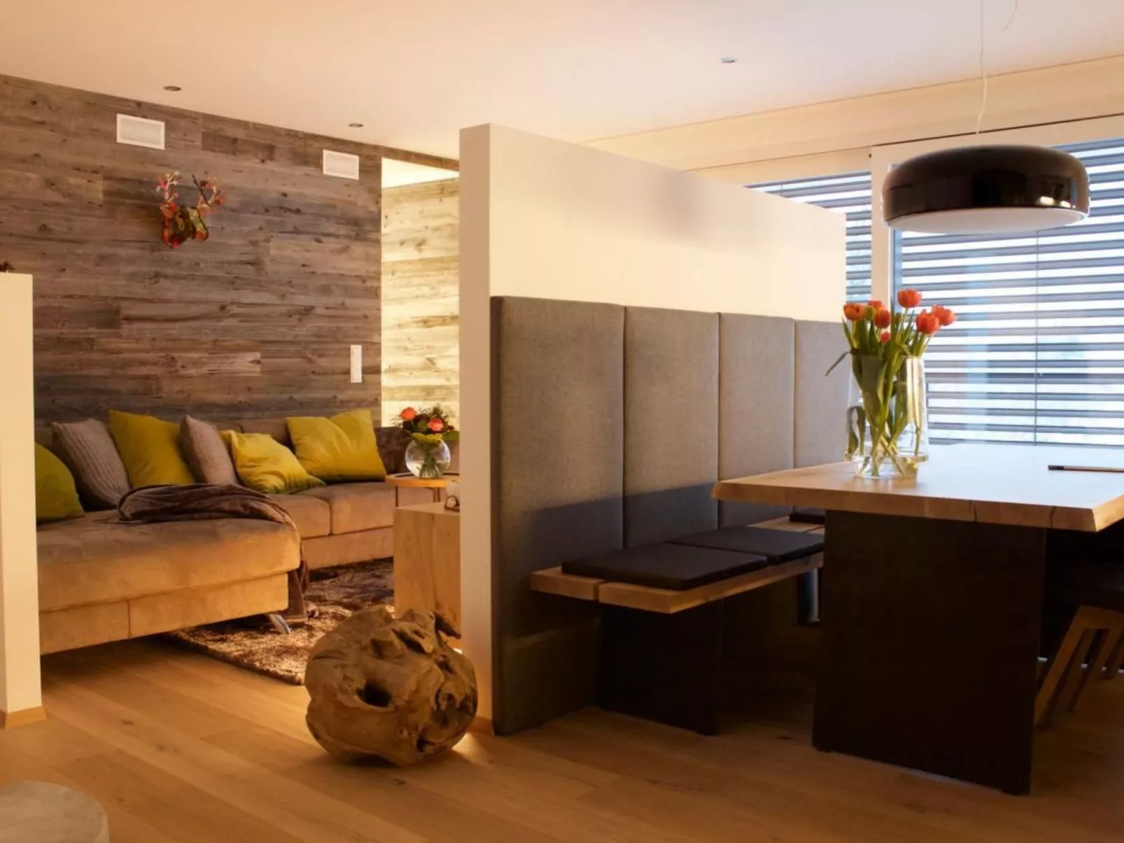 Apartment mit Balkon-Image-tags.info