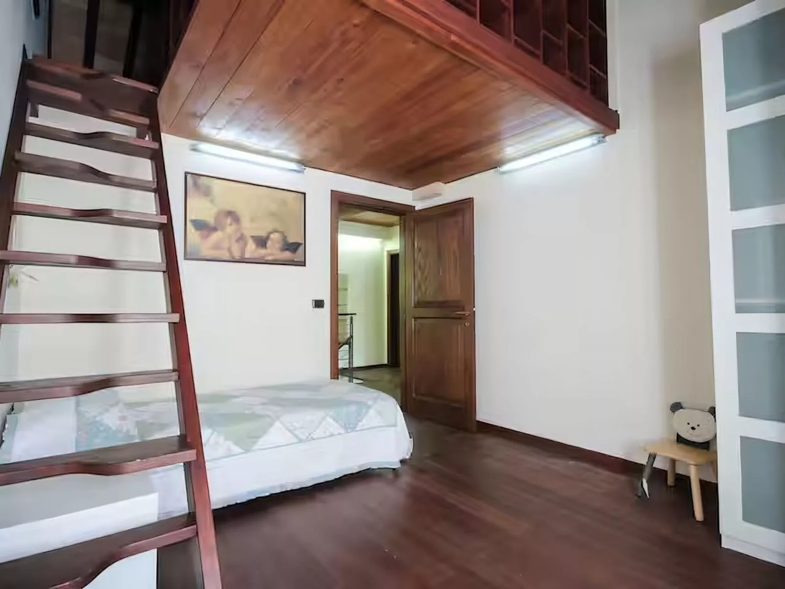 Ferienvilla 'Secret Montegiorgio-Dedans