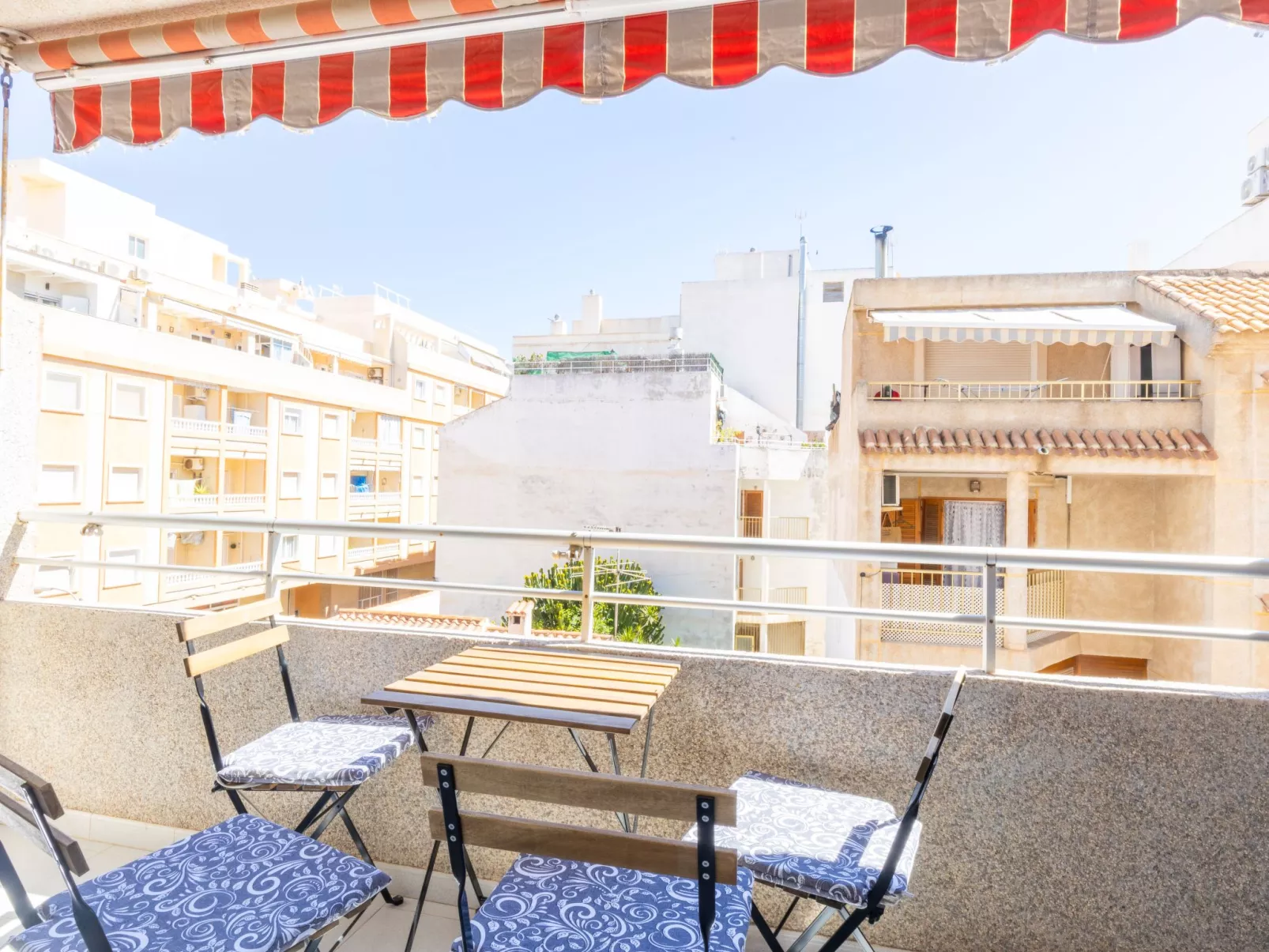 Wohnung "Peter" mit Balkon