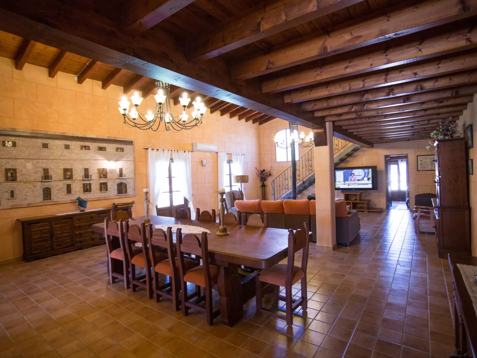 Finca mit Tennisplatz und Schwimmbad