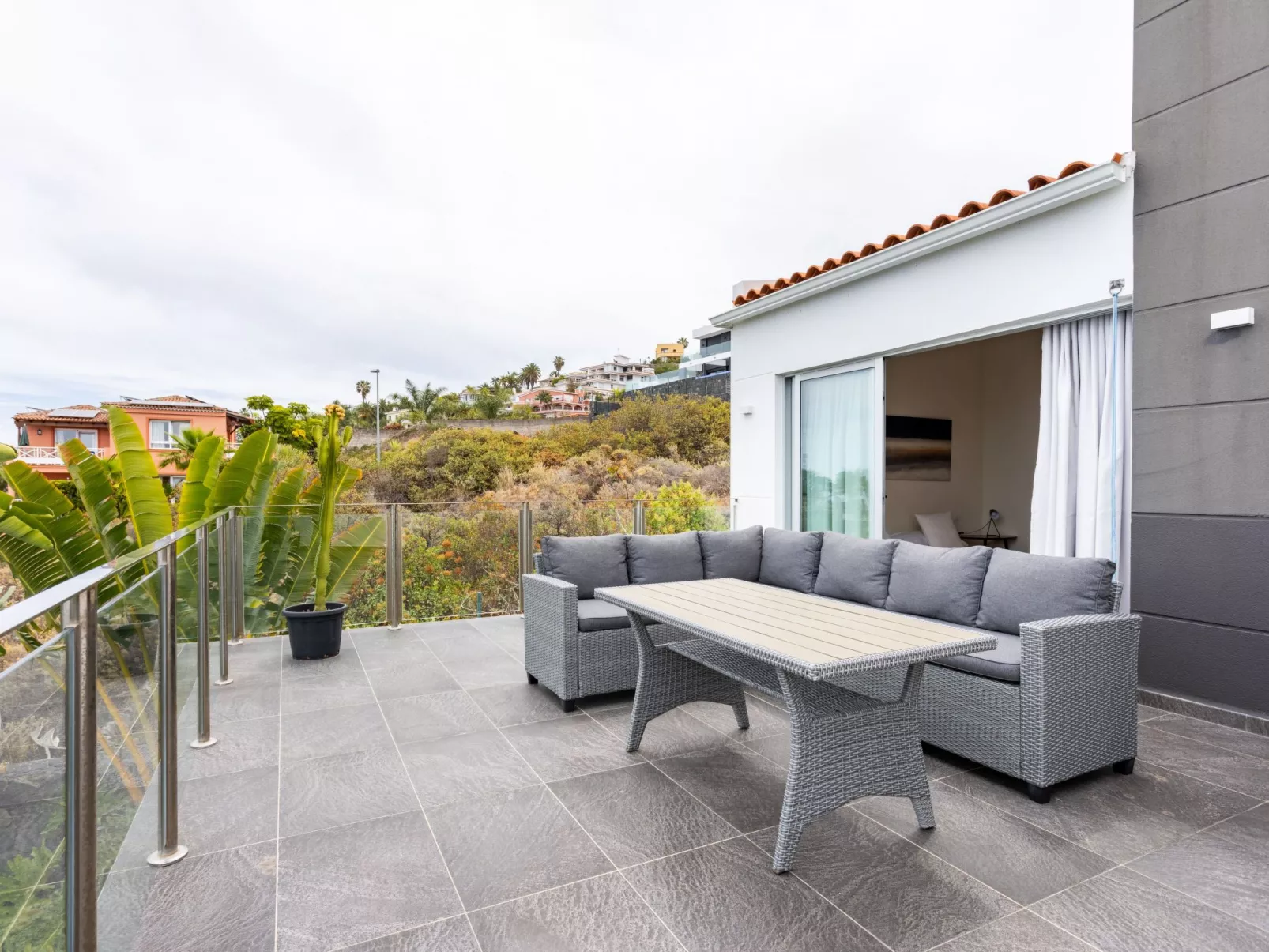 Villa Isla Bonita-Inside