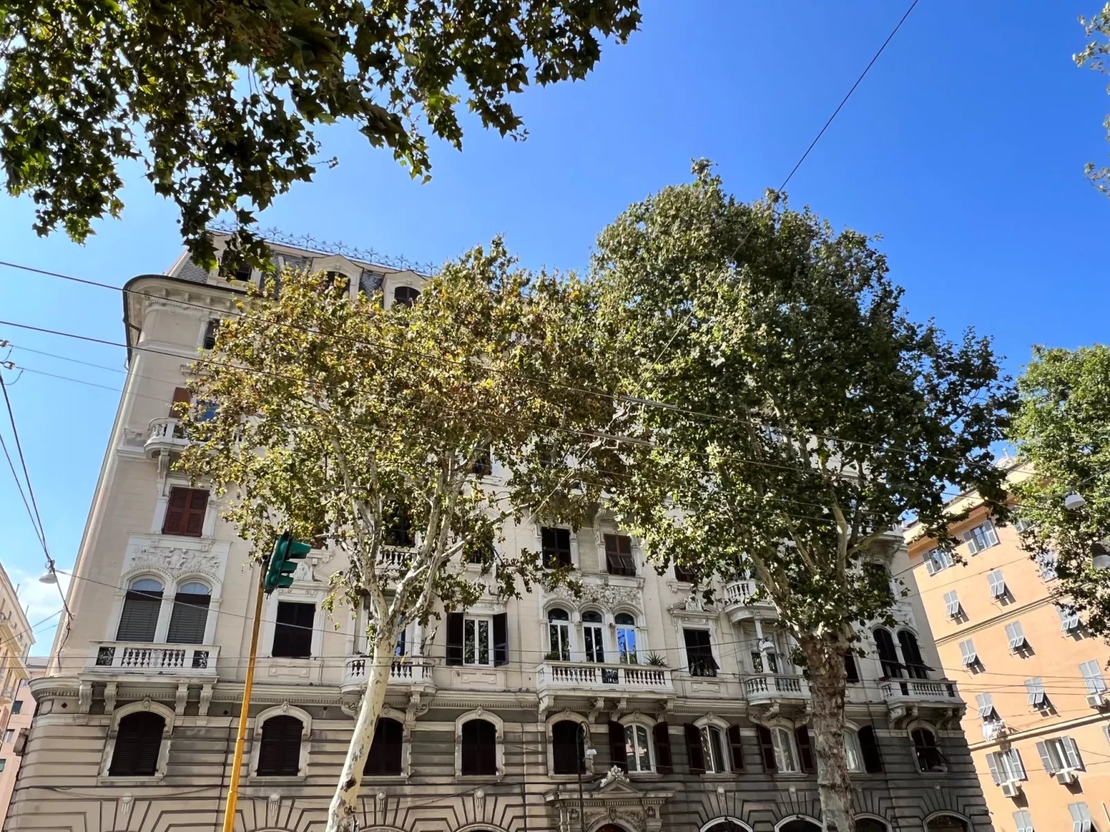 'La Superba' mit Balkon-Outside