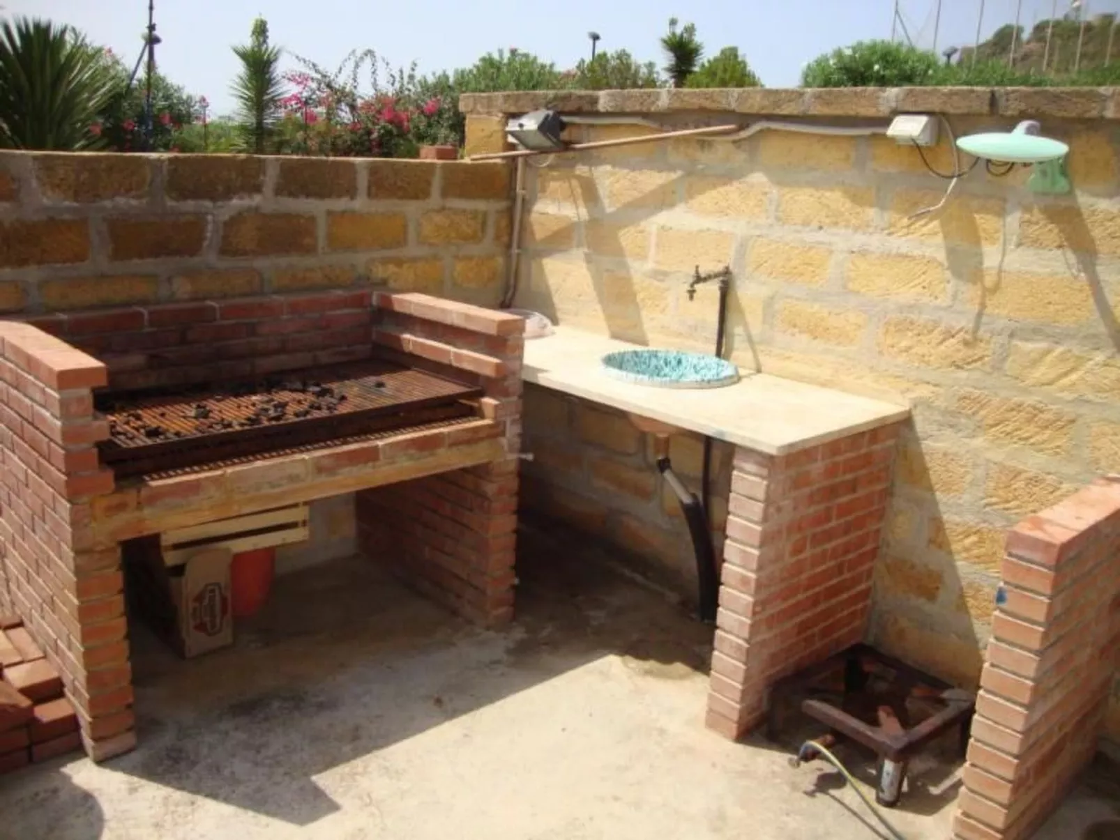 Appartement in Sciacca mit Terrasse und Garten