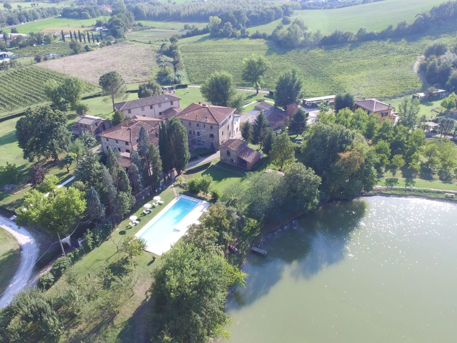 Schönes Apartment mit 2 Schlafzimmern und 2 Bädern-Outside