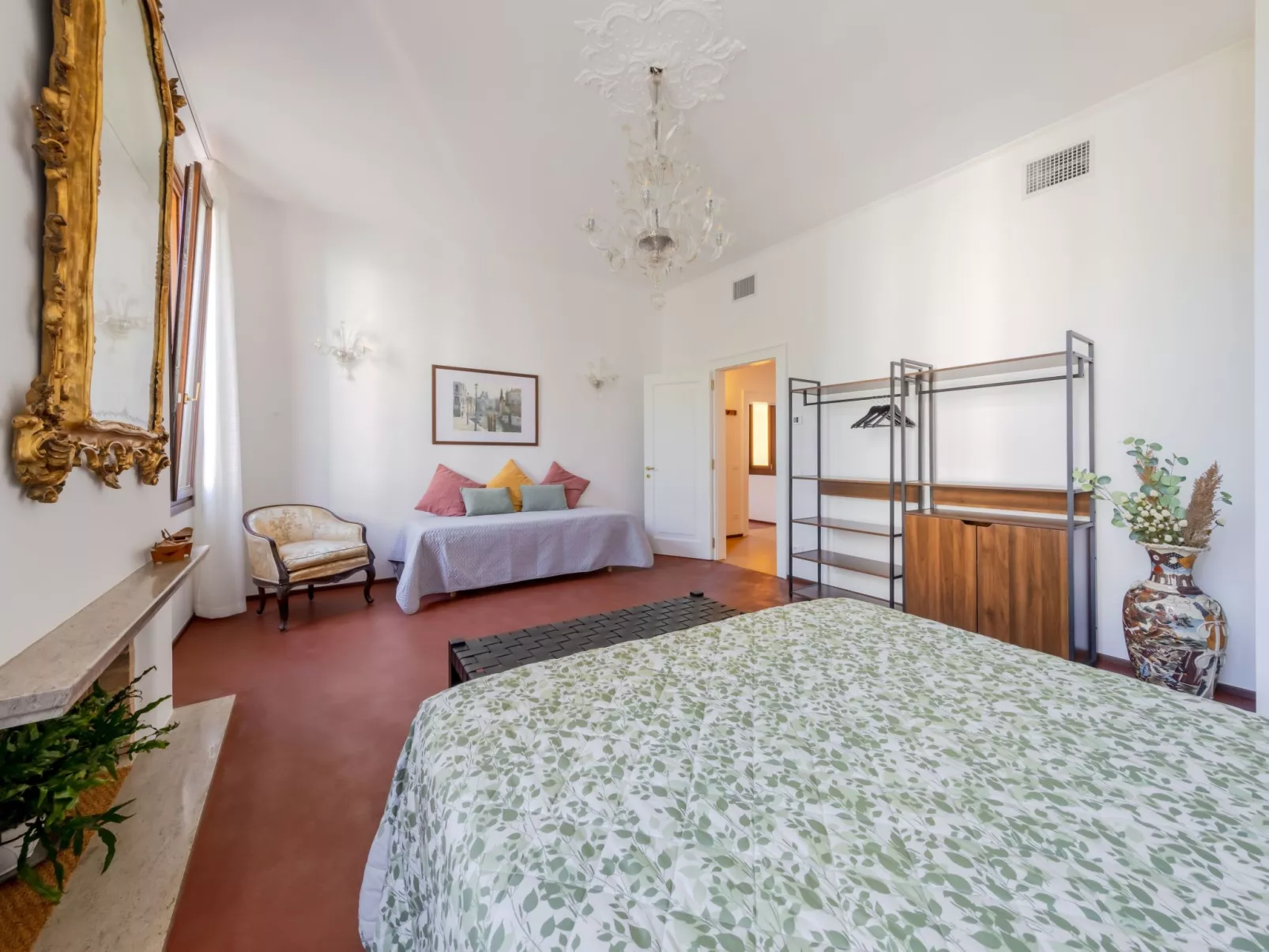 Casa dell'Aviatore große Gartenterrasse-Inside