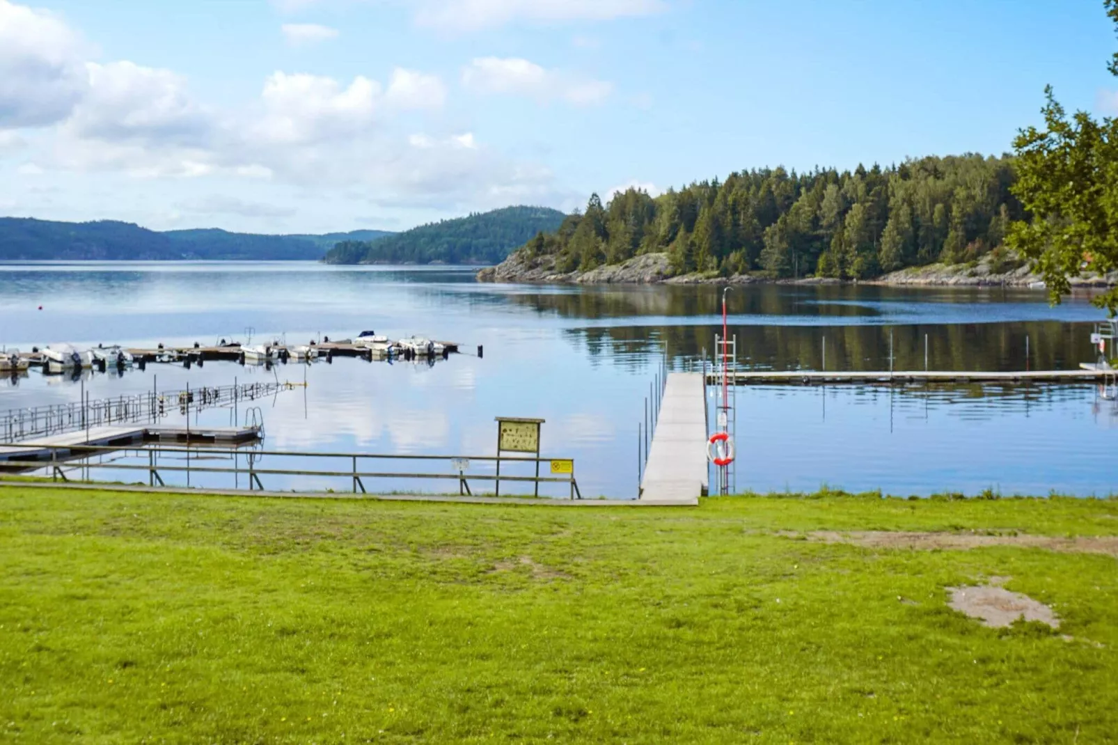 6 person holiday home in MUNKEDAL-By Traum