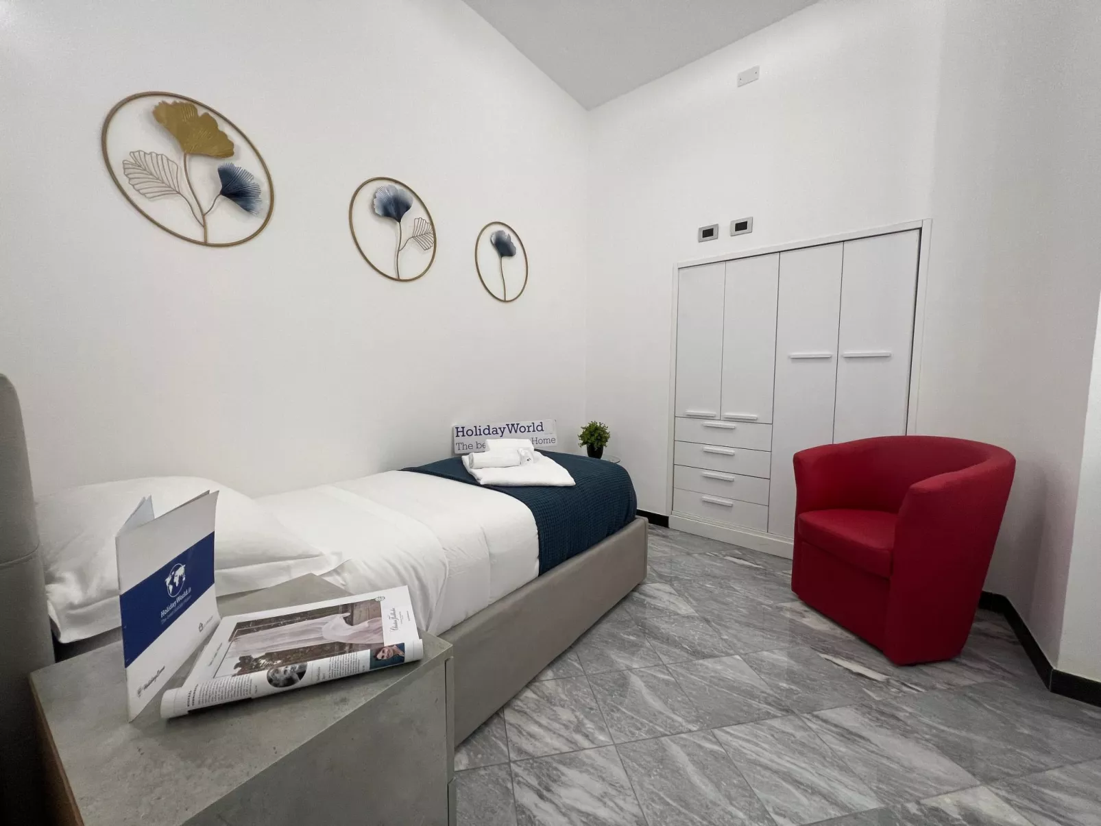 Raineri House by Holiday World