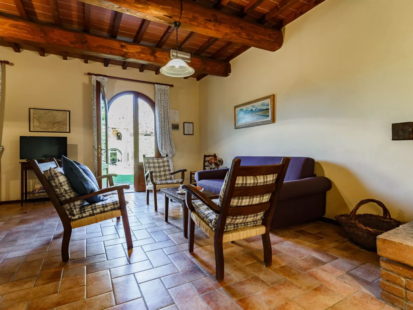 Anwesen mit Terrasse