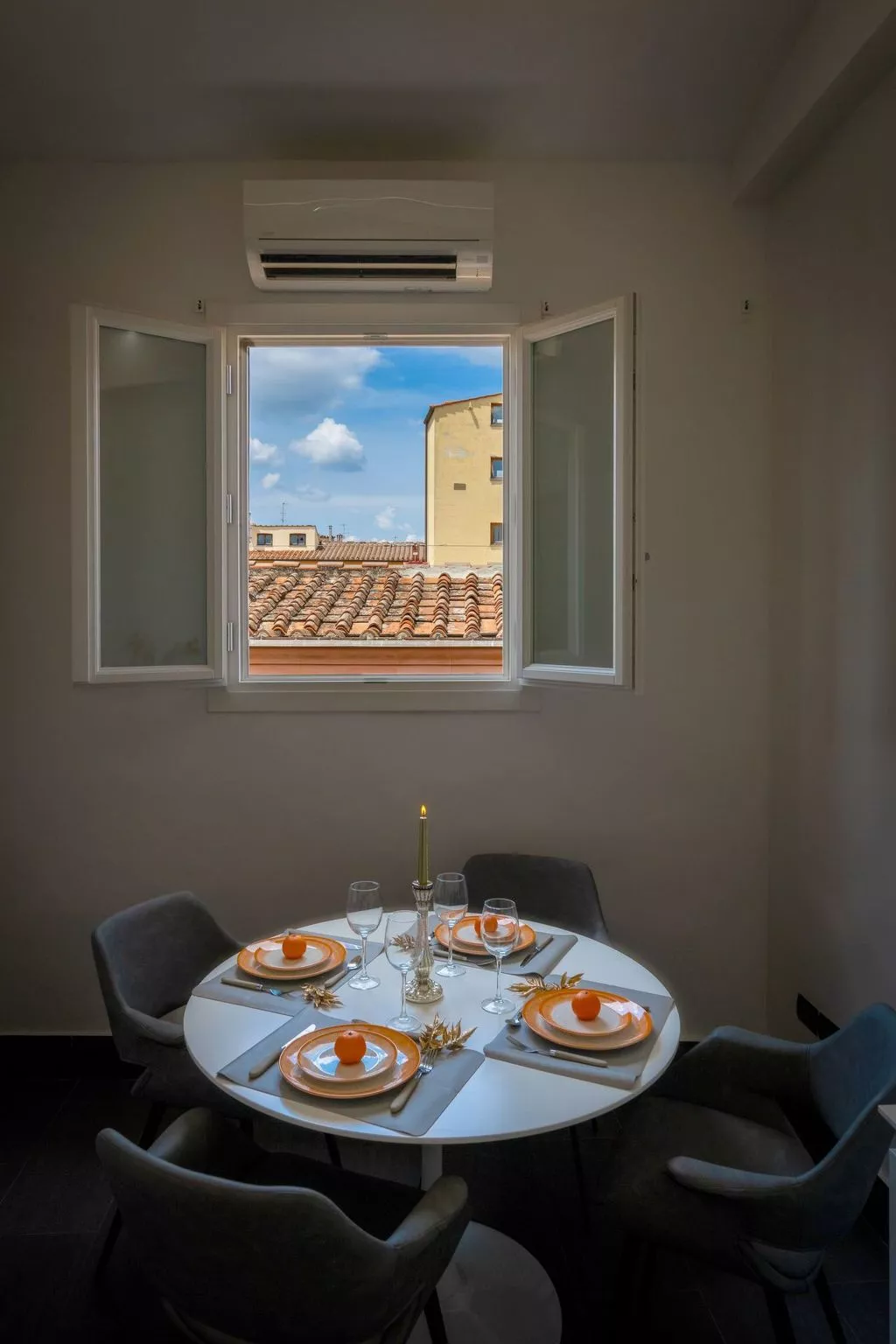 Via Giraldi Haus intern 1