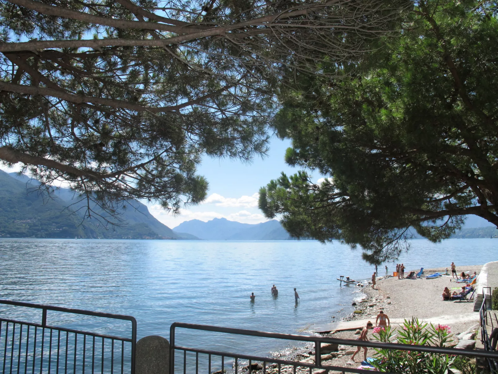 Rustikales Haus in ruhiger Lage mit  Seesicht