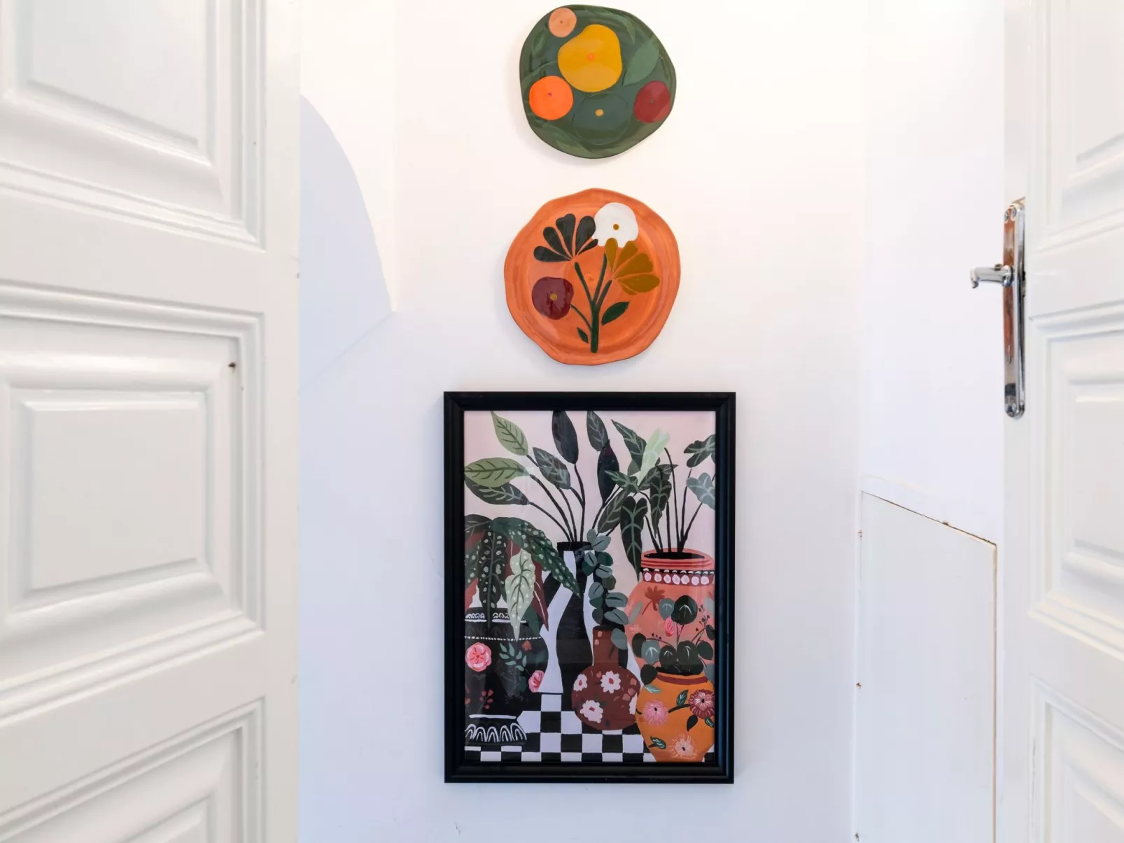 Oma Im Haus in der Mitte