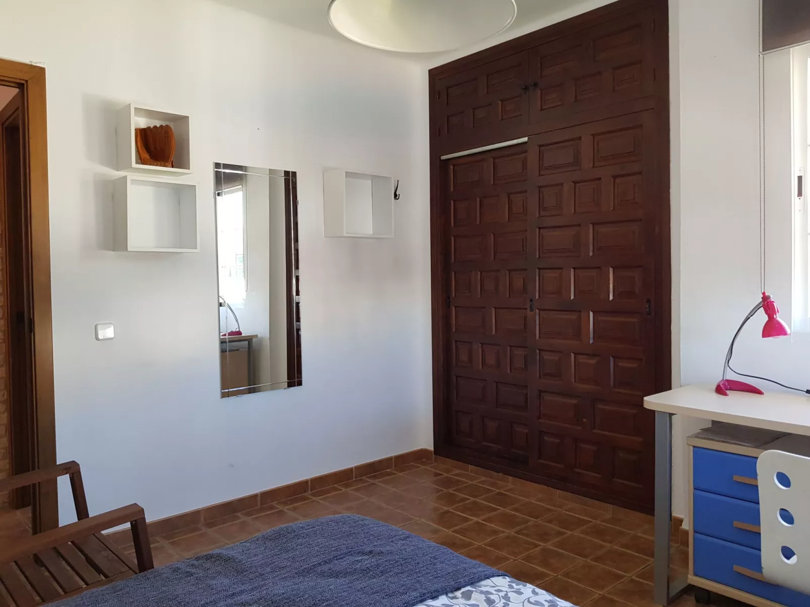 Schöne Villa mit Meerblick, großem Pool und Jacuzzi in Maro - Costa del Sol-Drinnen