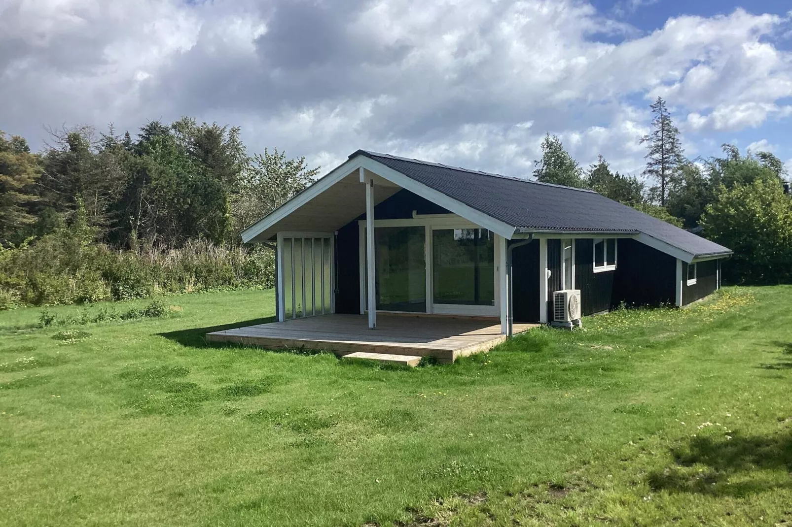 4 Sterne Ferienhaus in Væggerløse-By Traum-Außenbereich