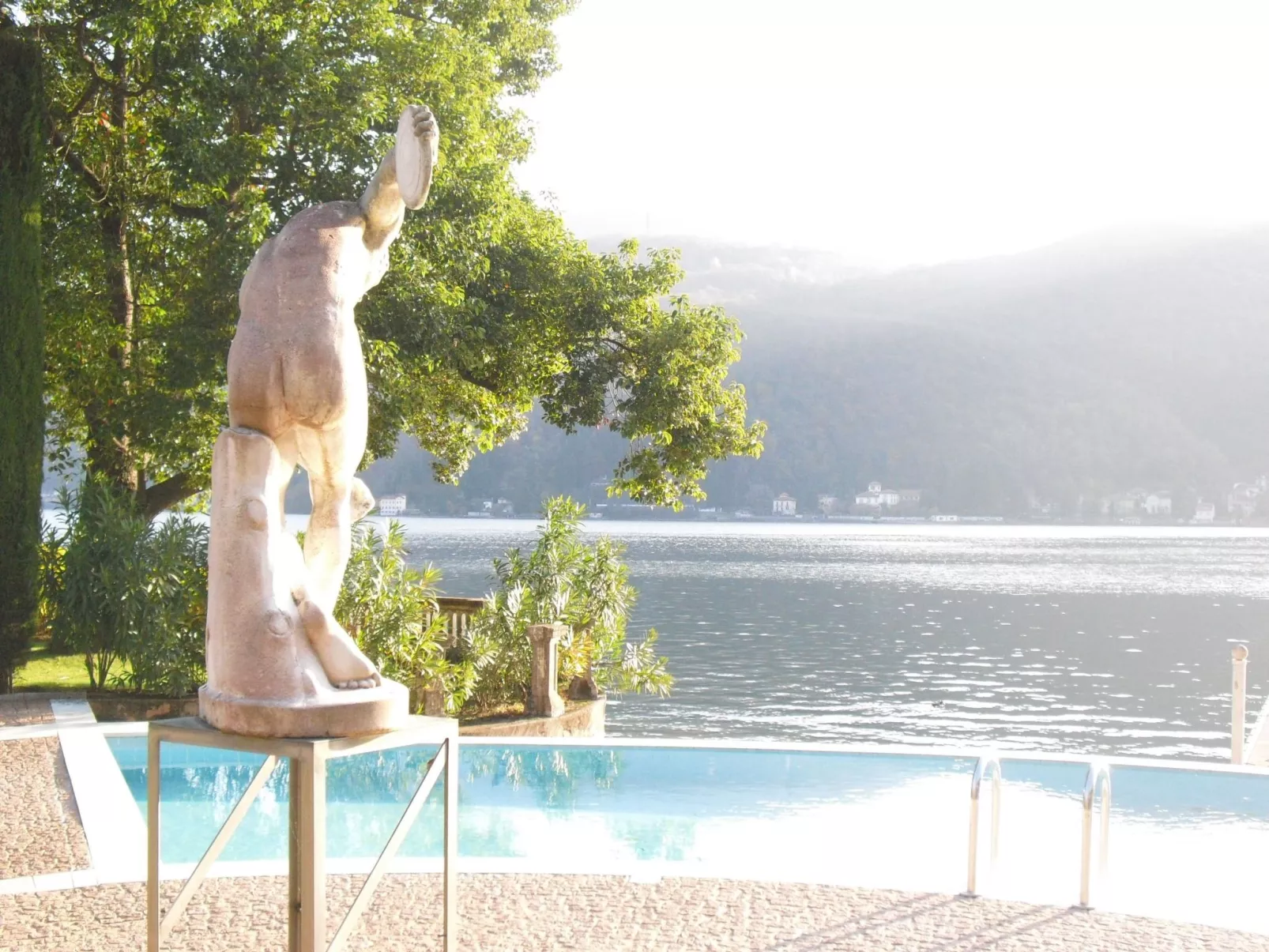 Chalet am See in Porto Ceresio