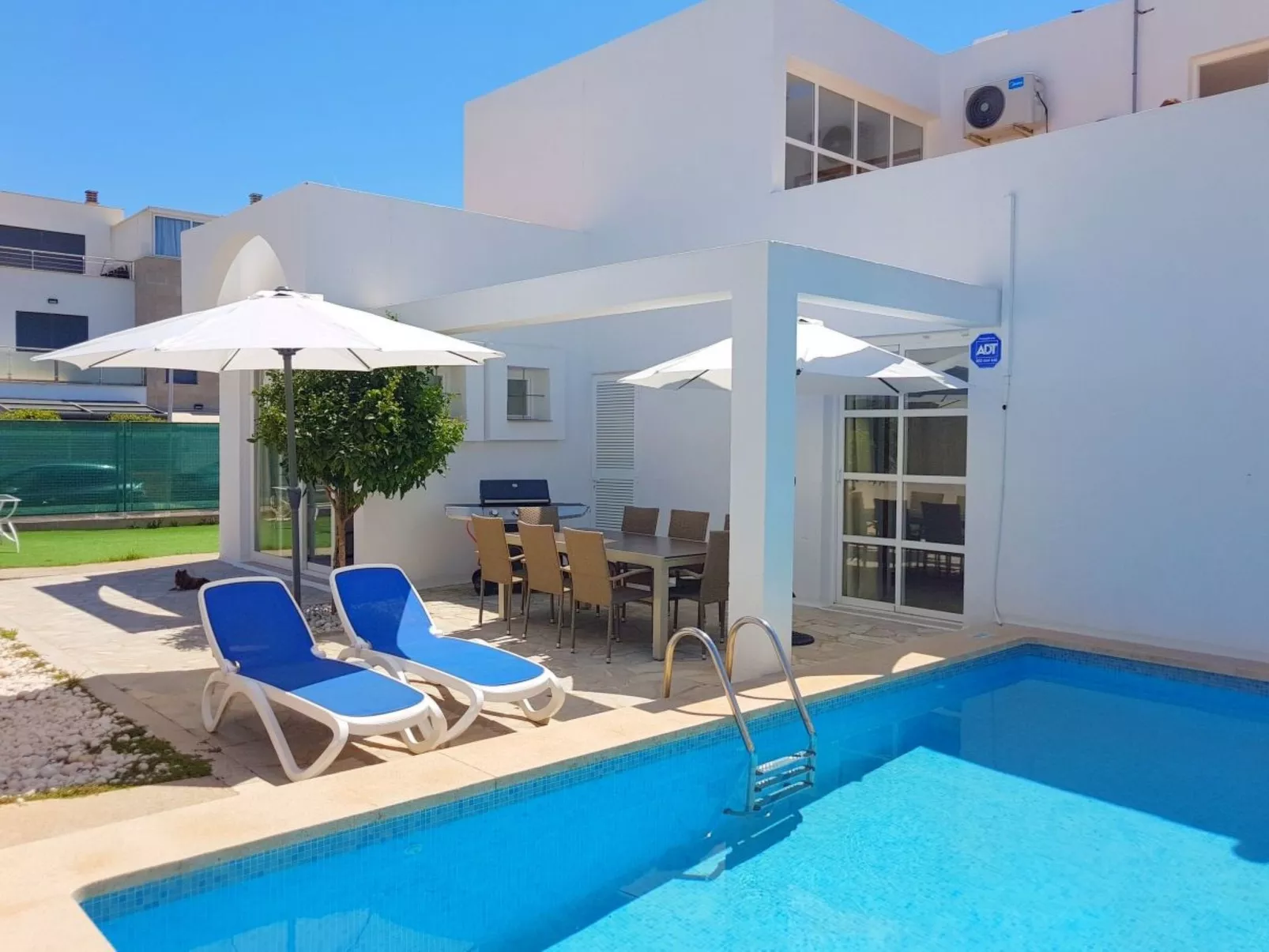 Villa 3 Can Picafort-Image-tags.info