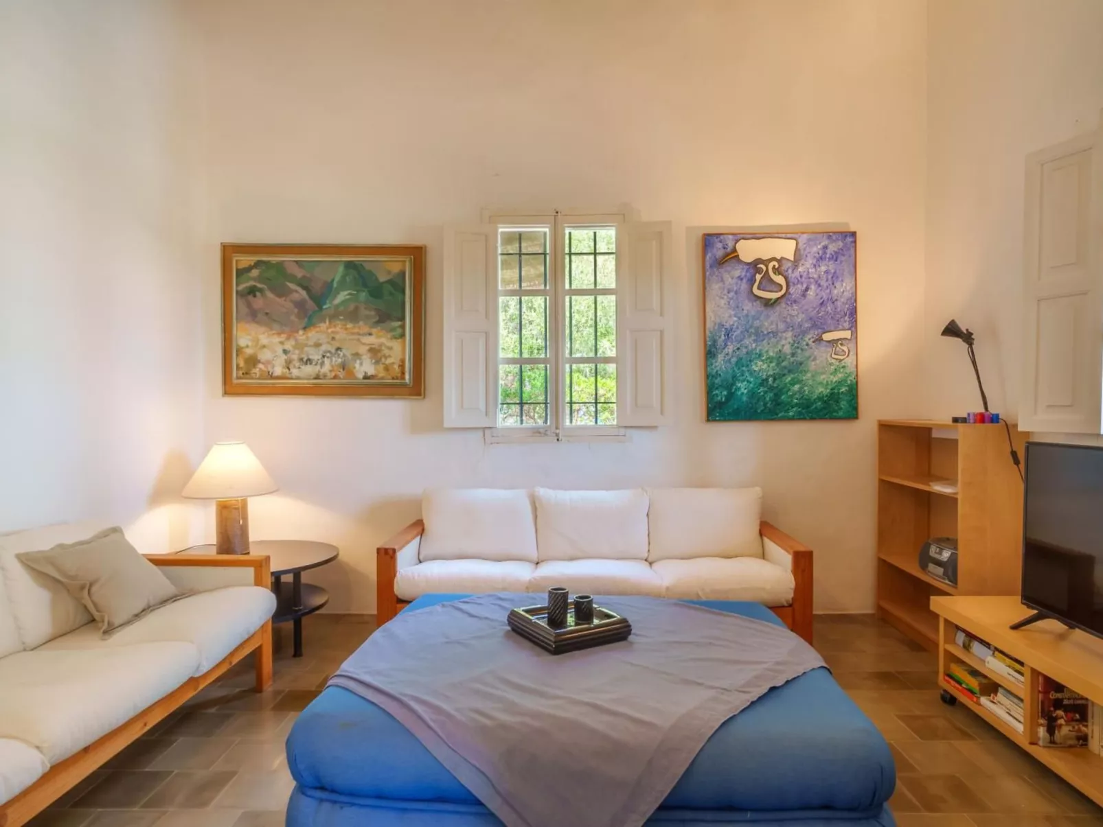 Beeindruckende Villa mit Meerblick und Schwimmbad-Dedans