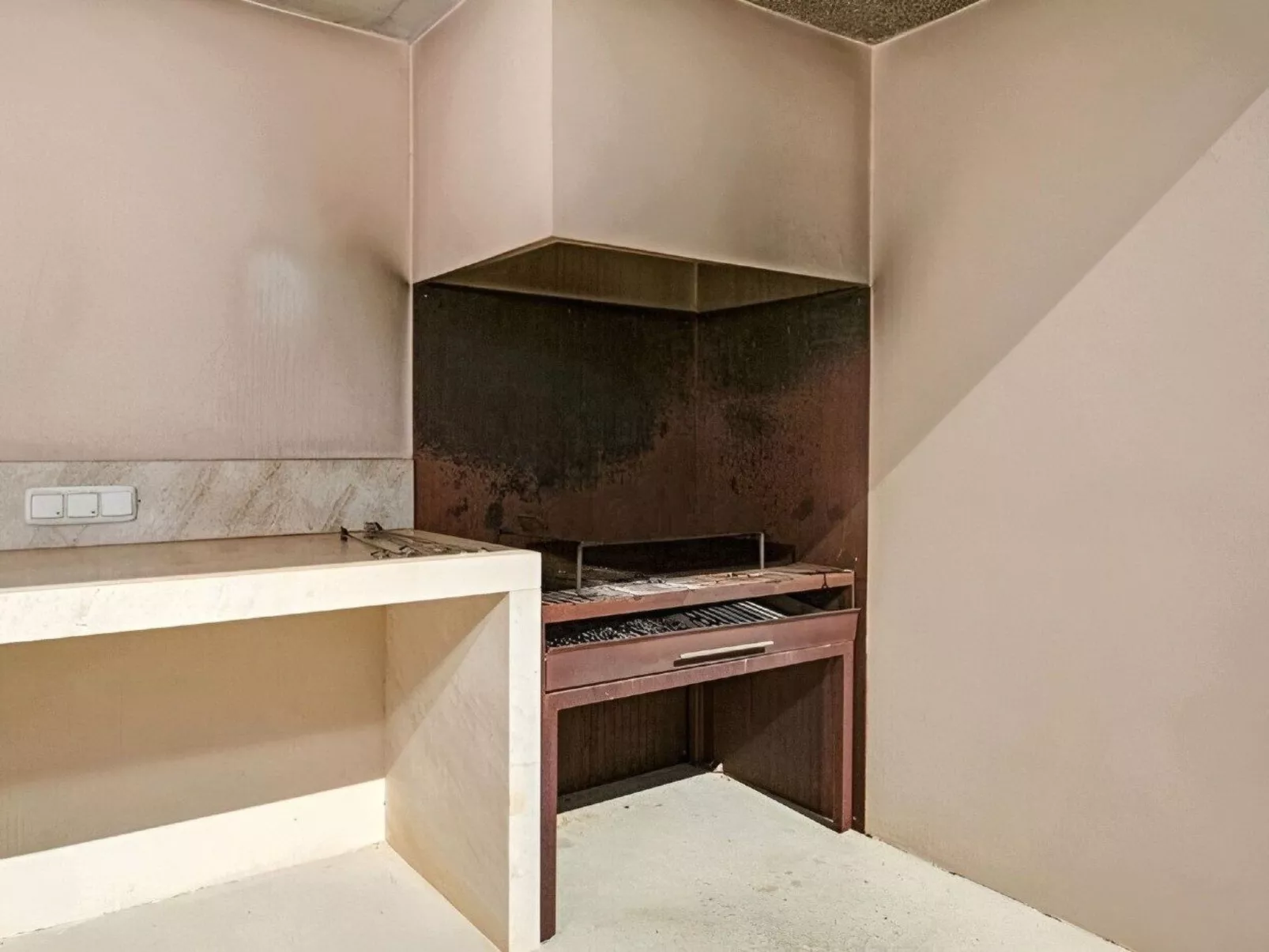 Modernes Haus in Meeresnähe-Image-tags.info