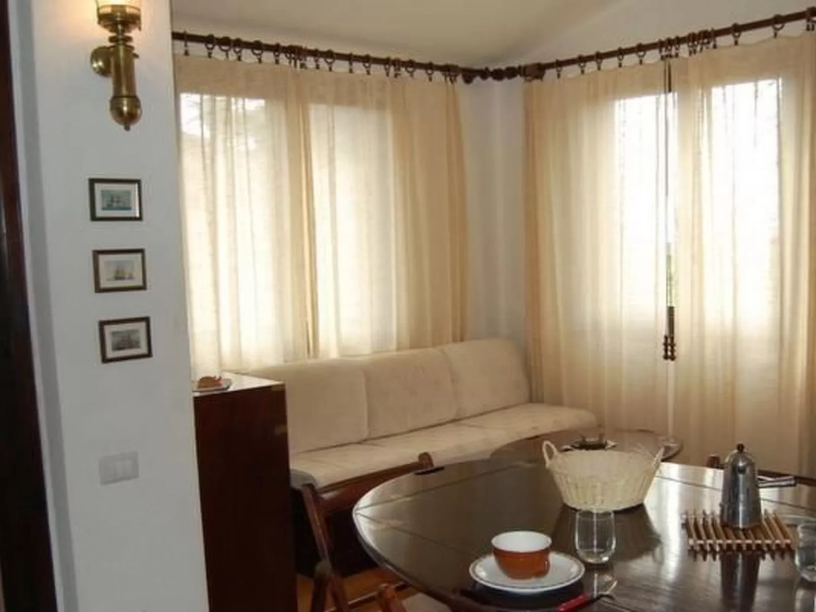 SCHÖNE WOHNUNG NUR EINEN STEINWURF VOM STRAND ENTFERNT