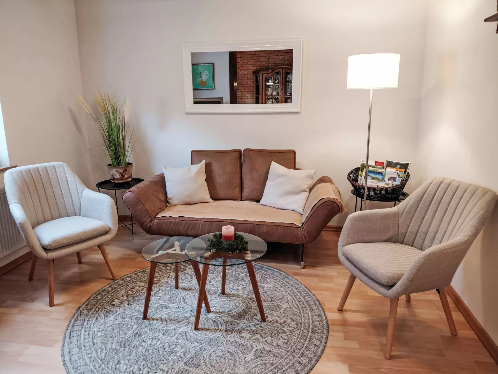 Neles Kate am Diemelsee-Drinnen