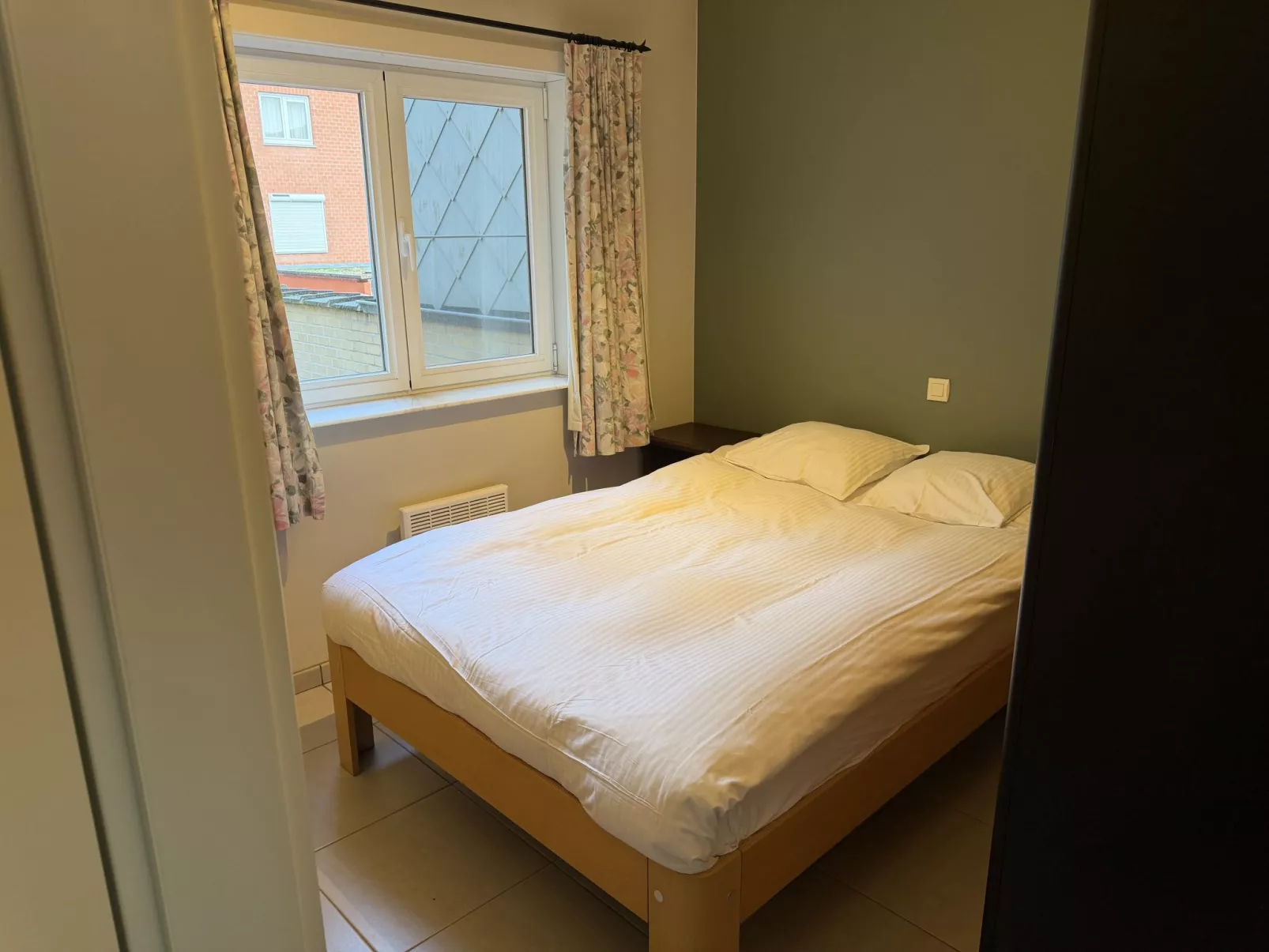 Westhinder with balcony-Dedans