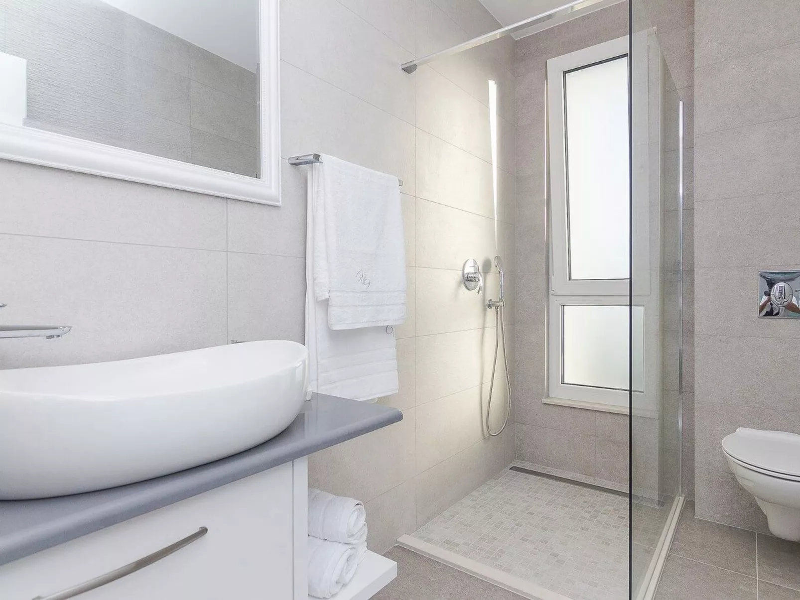 Villa Oscar mit Pool-Dedans