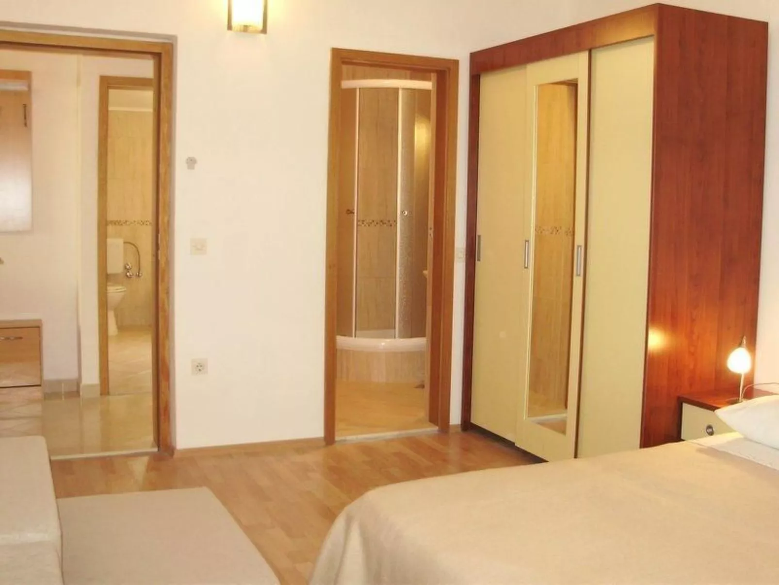 "Maestral Ventus Makarska"-Drinnen