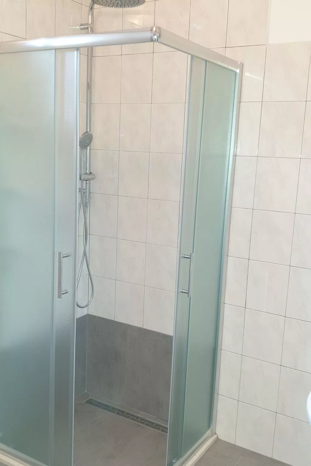 "Mirta" direkt am Strand-Drinnen