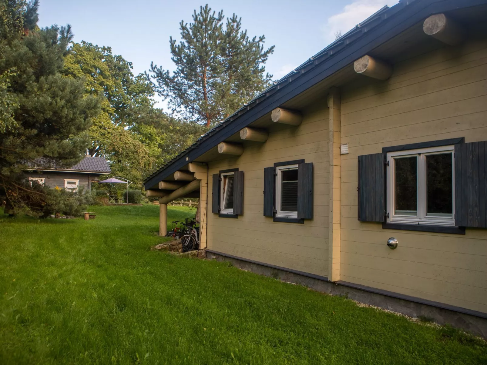 Haus des Kreises-Dehors