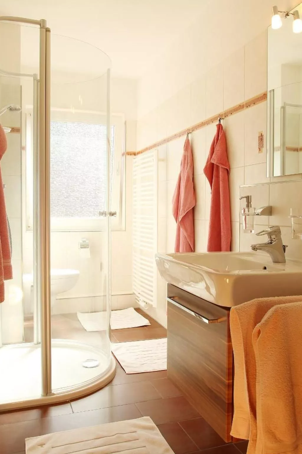 Komfortable Ferienwohnung mit großem Balkon