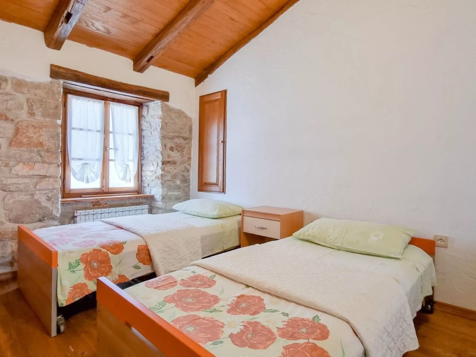 "Ariana" direkt am Strand-Inside