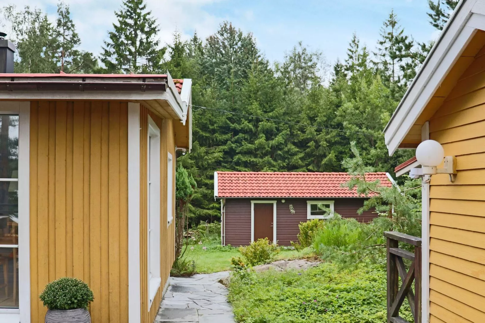 4 person holiday home in Fjärås-By Traum-Outdoor