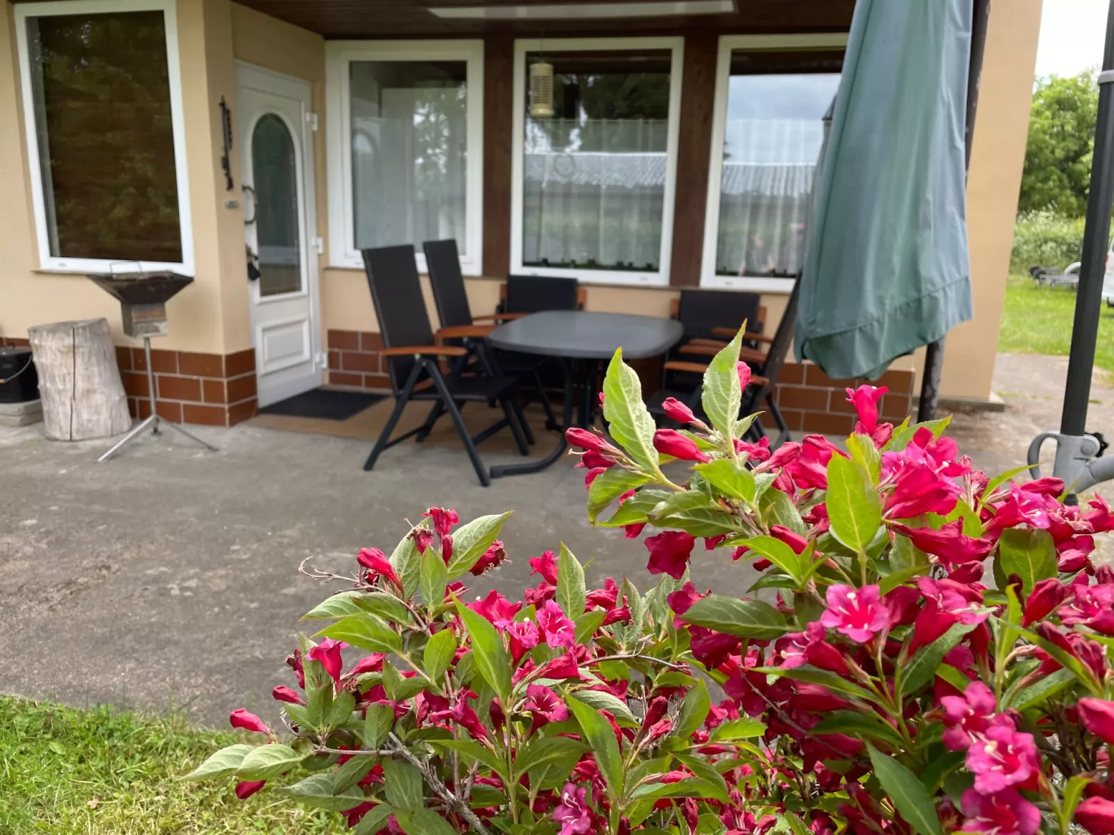 In Dahmen mit Großem Garten