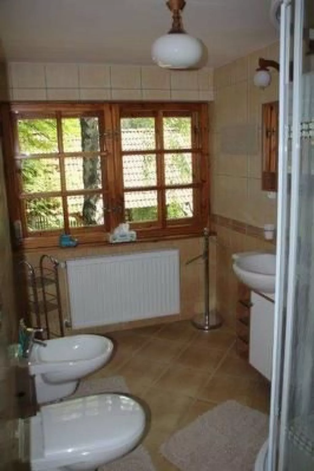 Ferienvilla mit Blick auf das Wasser