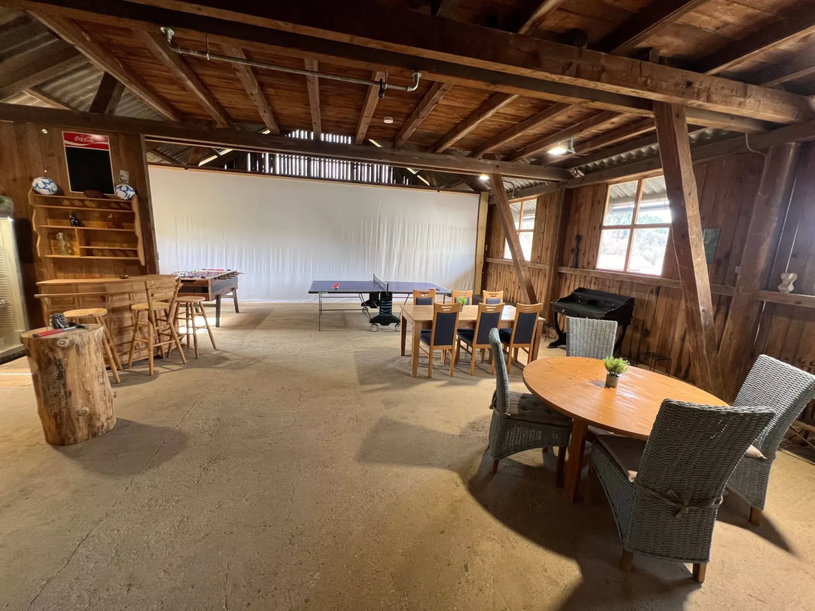 Komplett mit Freizeitstadel-Inside