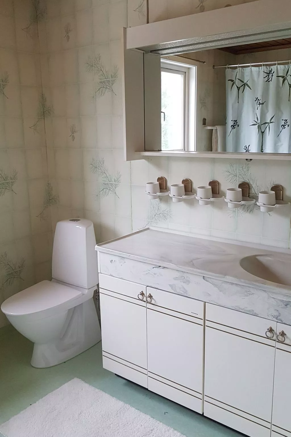 Gemütliches Ferienhaus in der Wildnis Lapplands-Drinnen