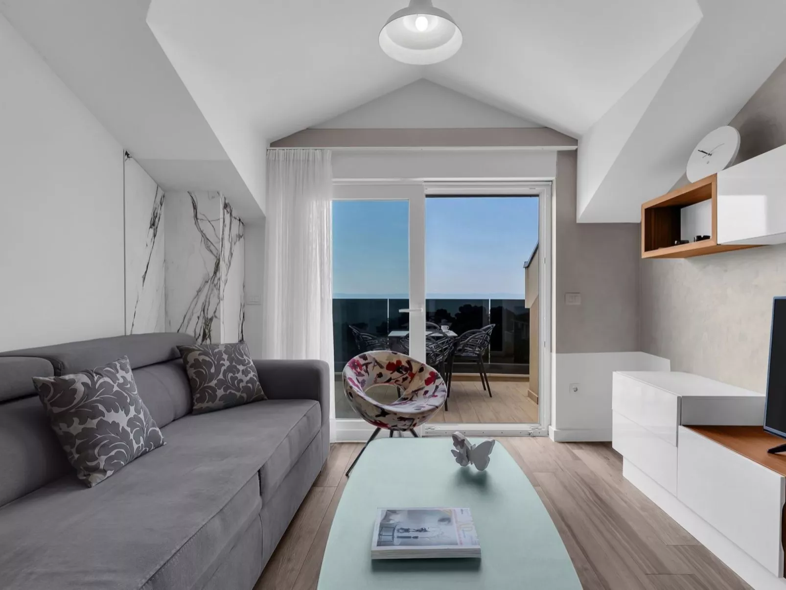 Brotis - apartment with sea view