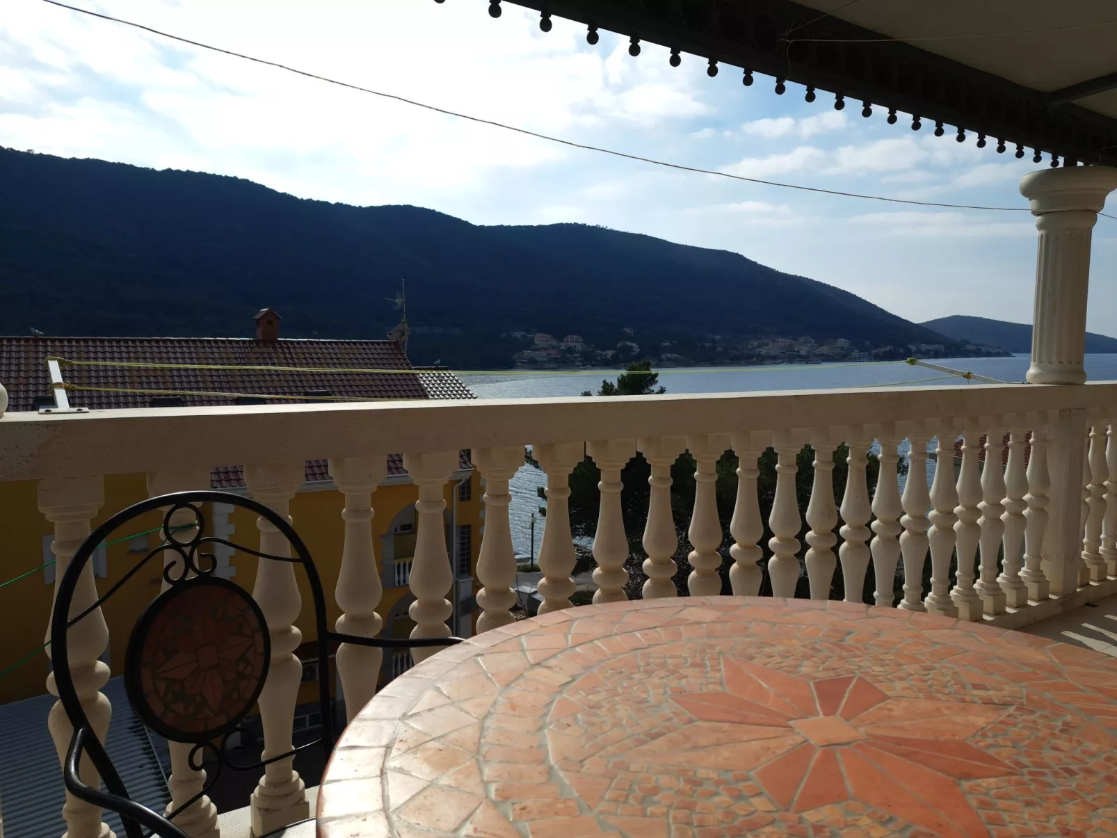 Penthouse-Wohnung mit spektakulärem Meerblick-Draußen