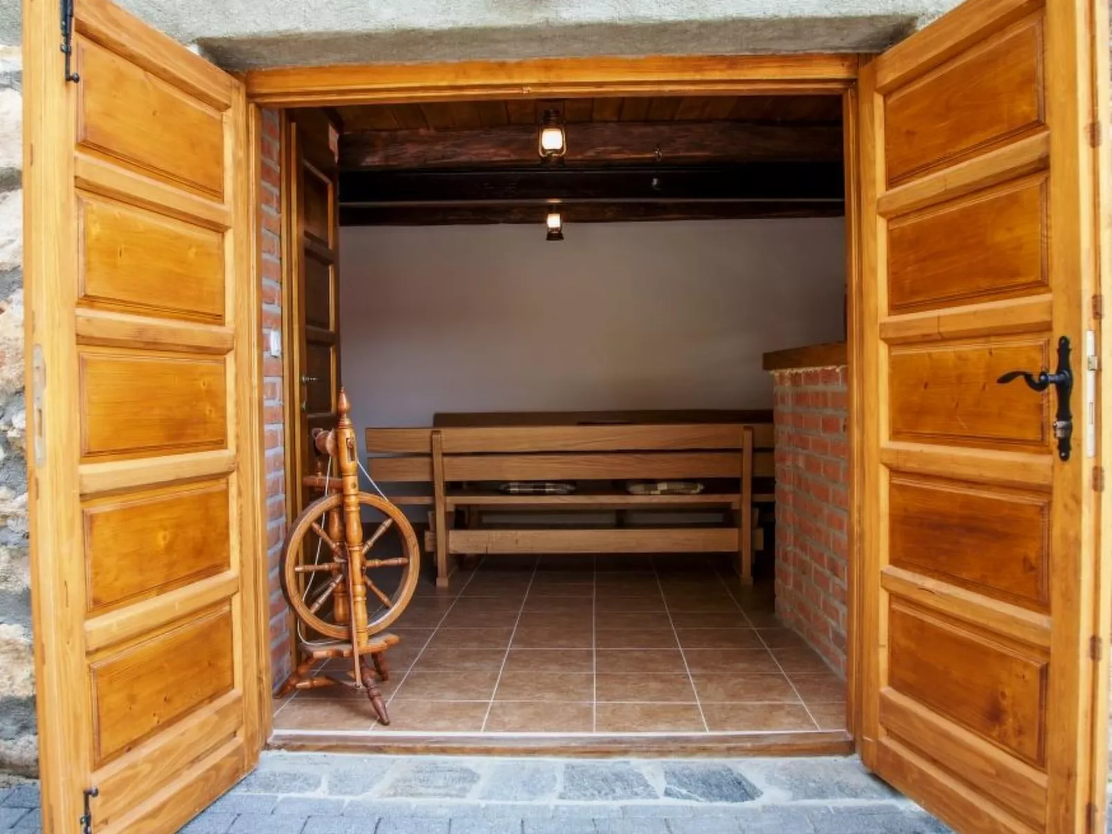 Für 4 Personen und 1 Kind in Tuhelj, Nordkroatien-Outside