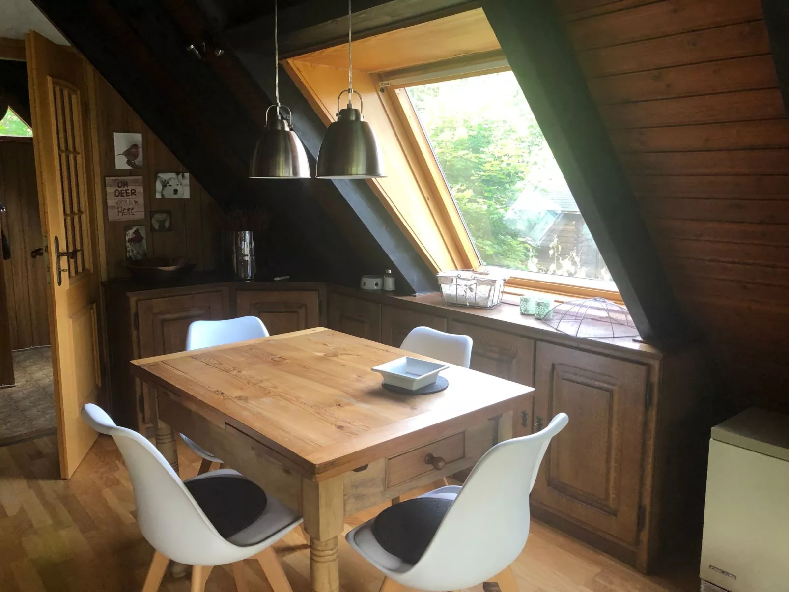 Eifelhäuschen Wald-Inside