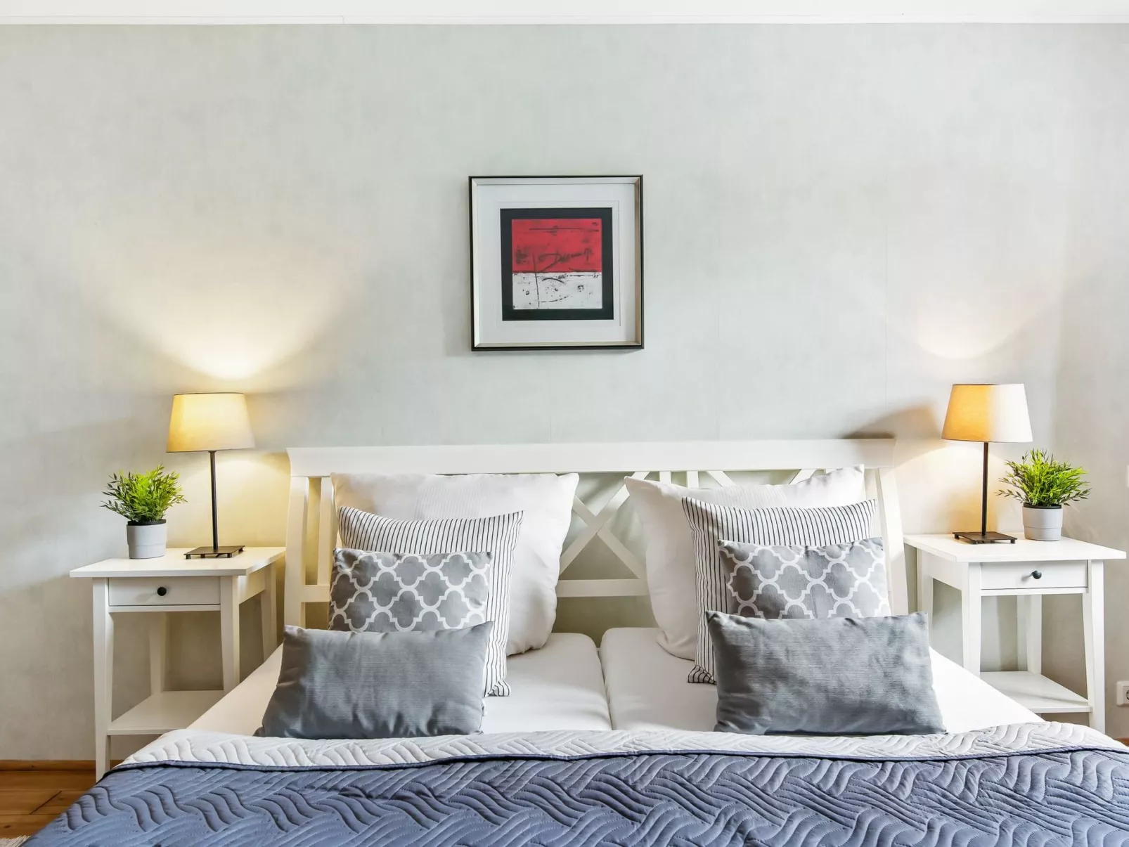 Mit Garten, Grill und Terrasse