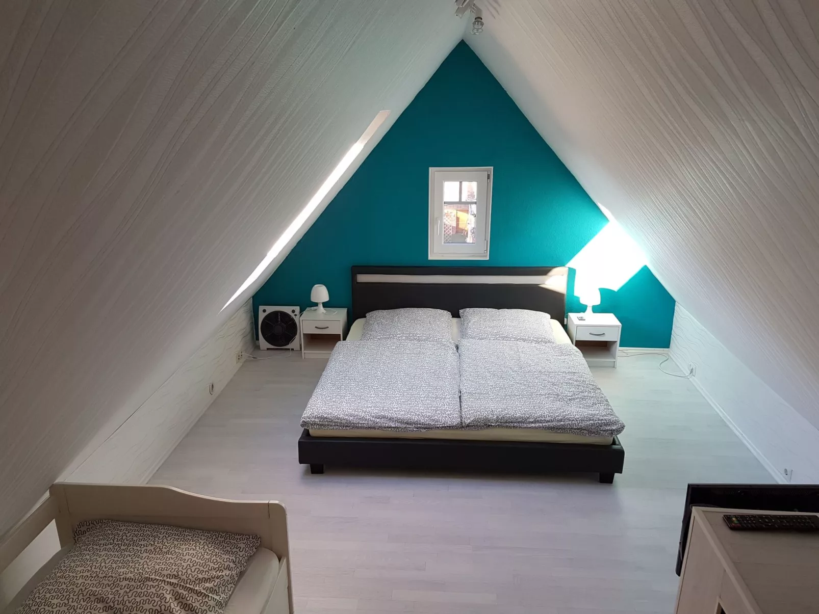  mit großer Dachterrasse