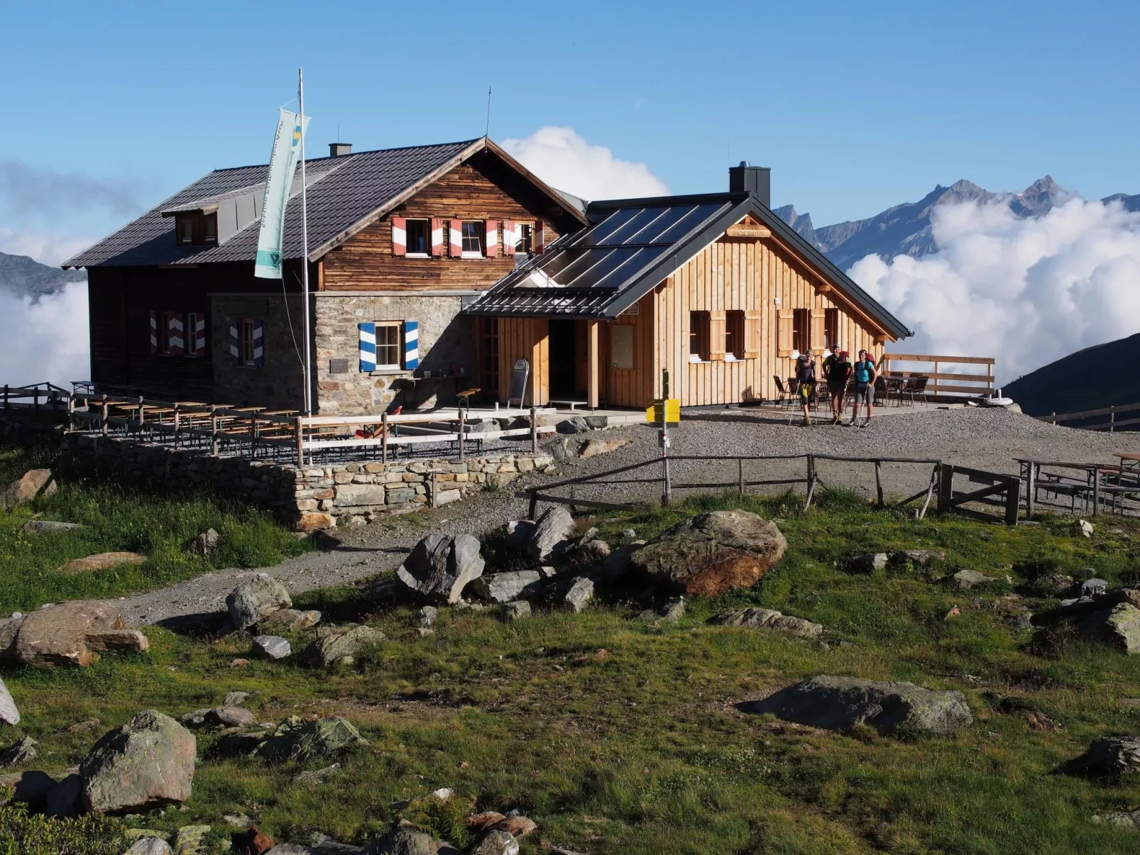 Alexandra in Galtür-Outside