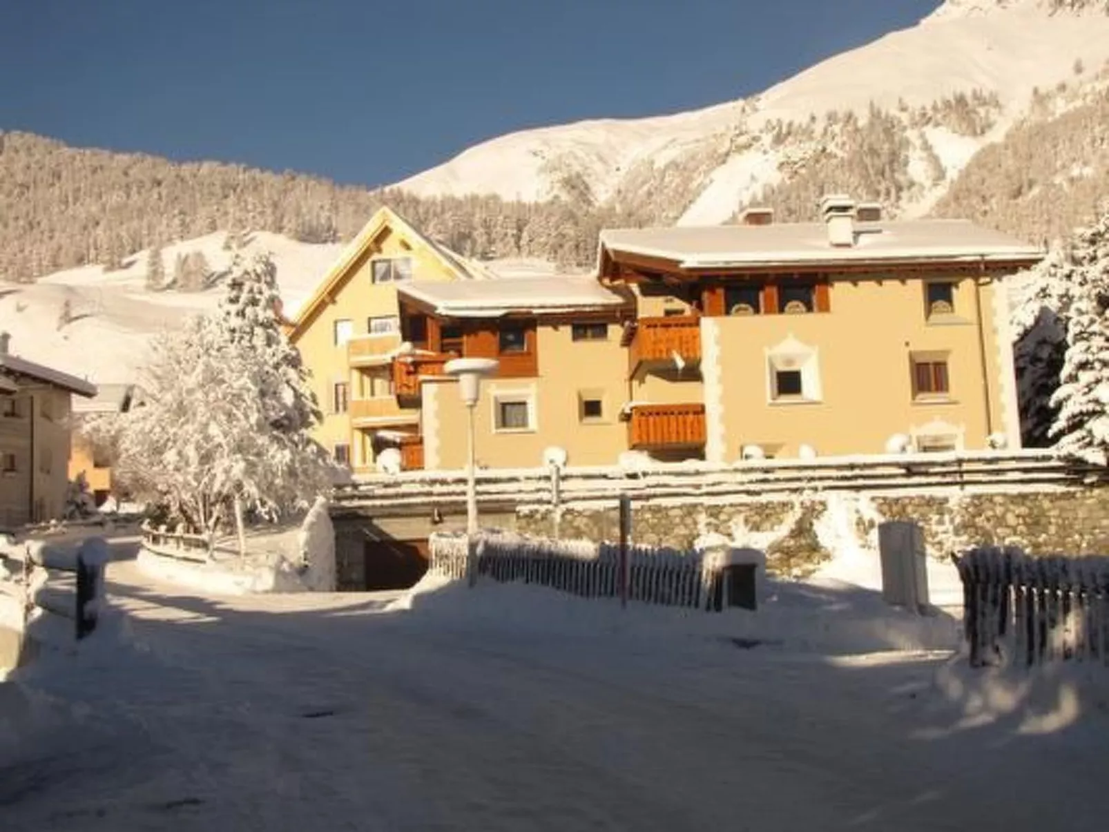 Celerina Chesa Aivla