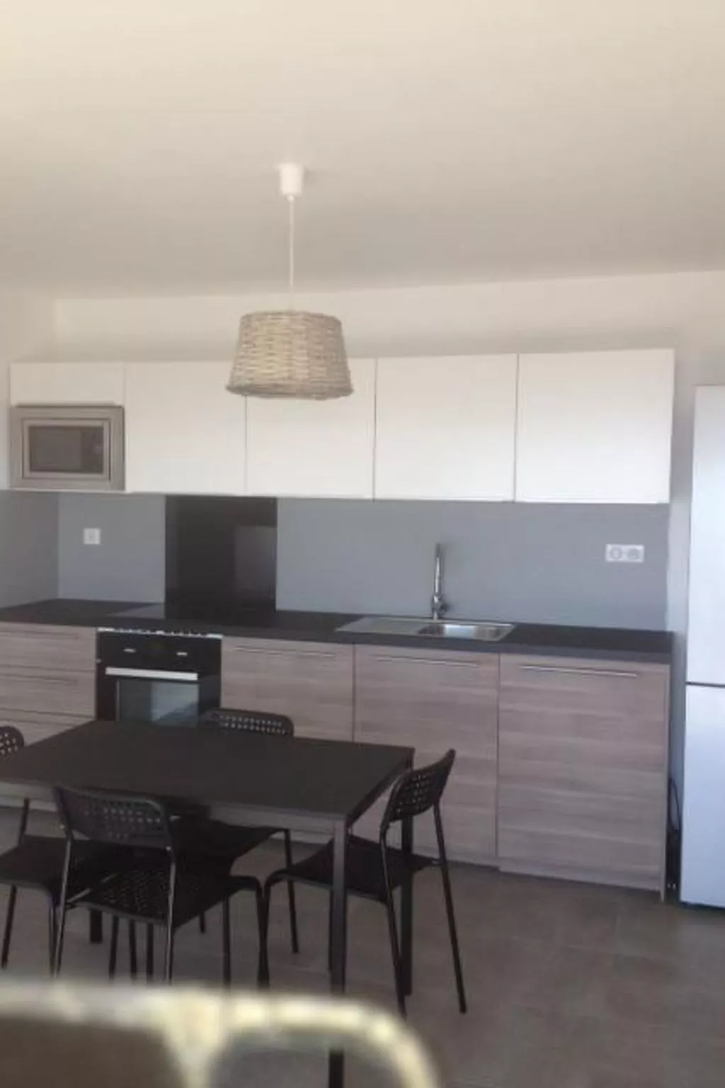 Unabhängige Unterkunft mit Meer- und Poolblick