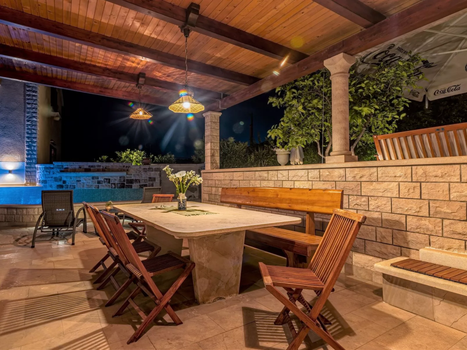 Ferienvilla "Laurus" mit Blick auf das Wasser-Outside